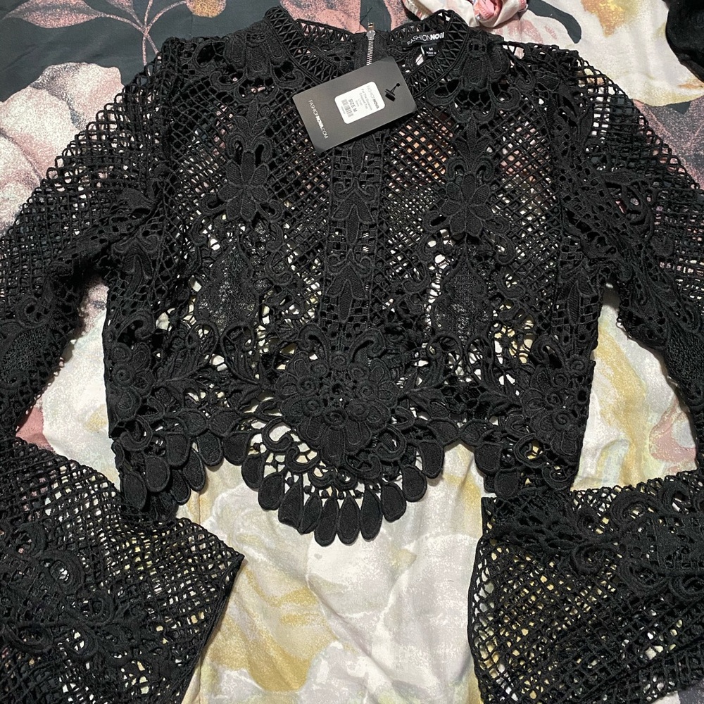 Fashion nova top